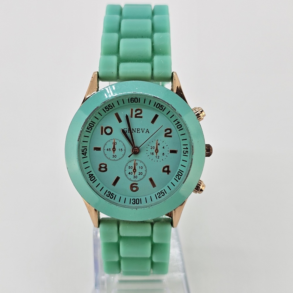 Women's Analog Watch 38MM Green Dial Green Plastic Bands NEW Battery